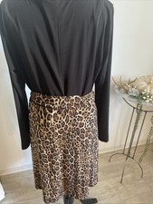 Stretch Kleid Schwarz Leo Größe 44/46 NEU ohne Etikett