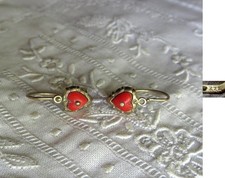 Alte goldene Ohrhänger -