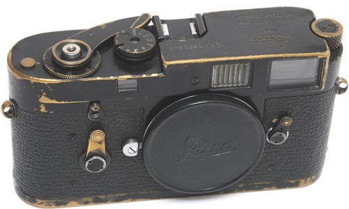 Leica black paint never - paint,