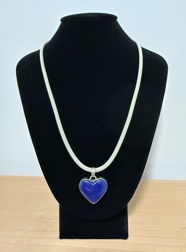 Lapislazuli herz collier - lapislazuli-herz-collier, auf