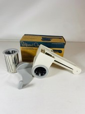 The Pampered Chef Deluxe