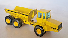 NZG 301 O&K Dumper D25, Gelb