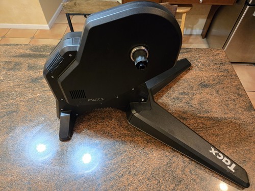 Garmin tacx flux - garmin,