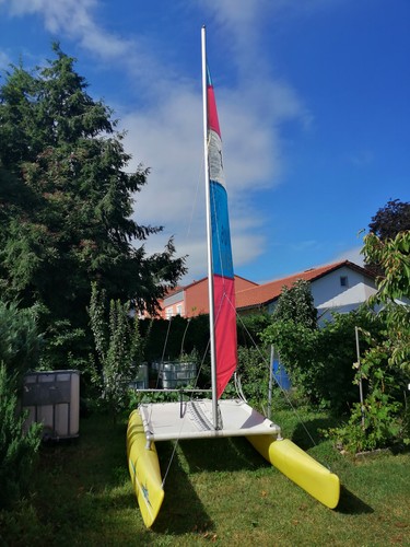 Katamaran segelboot gelb - segelboot,, gelb.