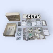 Posten Konvolut Ersatzteile Pegasus Industrienähmaschine Overlock-Maschine 44484