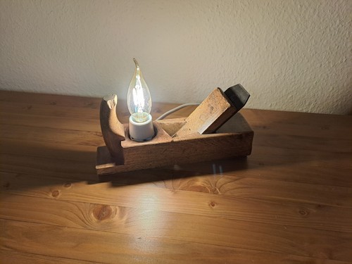 Alter hobel als lampe - hobel, led