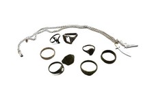 Diverse Ringe - Fingerring - Ring - Kette - Anhänger - Schmuck - Bodenfund