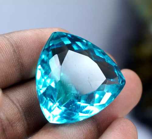 Natürlich blauer topas - natürlich,