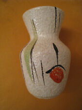 Vase 5oer Jahre weiß/creme mit  bunt pastellen Streifen roter Kreis