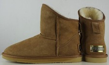 AUSTRALIA LUXE COLLECTIVE COSY XTRA SHORT CHESTNUT EMBOSSED LOGO Boots Gr.41 NEU