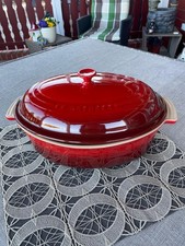 Le Creuset Signature