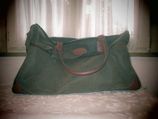 neuwertige  Reisetasche / Sporttasche / Seesack