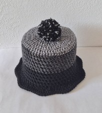 Klohut Grau Schwarz  WC Papier