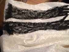 lange Handschuhe aus schwarzer Spitze zum Abendkleid oder Halloween, Gothic