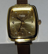 Damenarmbanduhr, eckig, goldfarben  -  'Modeschmuck'