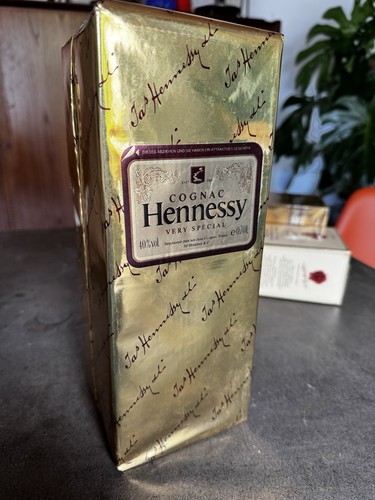 Hennessy very special cognac - special,