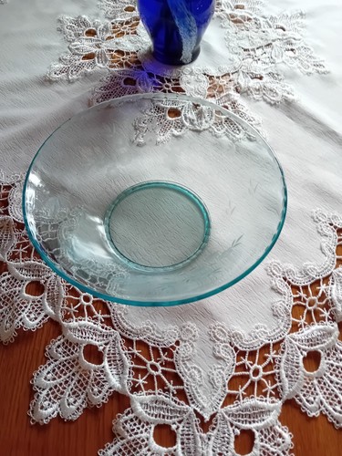 Glasschüssel mit