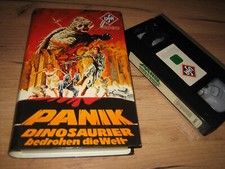 VHS Panik Dinosaurier bedrohen die Welt UFA Hartbox Gamera Godzilla