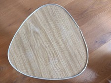 Blumenhocker Vintage Tischchen