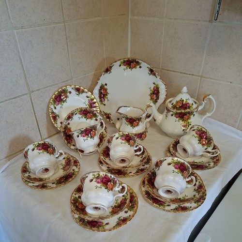 Royal albert old country roses - old,
