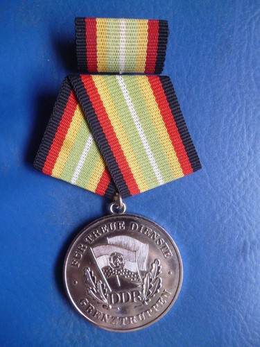 Medaille für treue dienste - für,