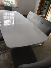 Glastisch zum ausziehen