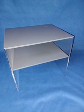 Beistelltisch aus Acrylglas -