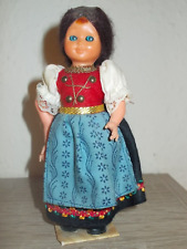 Schwarzwald-Trachtenpuppe mit