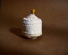 Alte, Tortenplatte mit  Torte