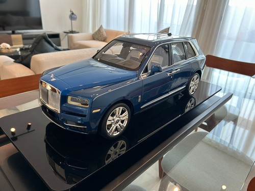 Rolls royce cullinan - cullinan, (blau)