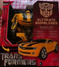 Hasbro Transformers Ultimate Bumblebee Große Figur Action Figure
