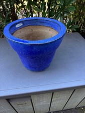 Handgetöpferter Blumentopf