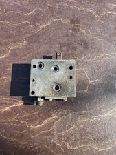 Hydraulik Steuergerät Eicher Deutz Fendt Schlüter Bosch 0521705034