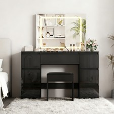 Stilvoller hochglanzender