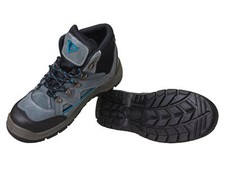 Arbeitsstiefel