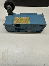 Klöckner Moeller  AT4/11-S/i7R316  Endlagenschalter Endschalter