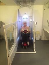 ROLLSTUHLHEBEBÜHNE ROLLSTUHLLIFT SENIOREN HAUSLIFT AUFZUG FAHRSTUHL HUBLIFT LIFT