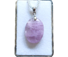 Kunzit Cabochon Anhänger mit