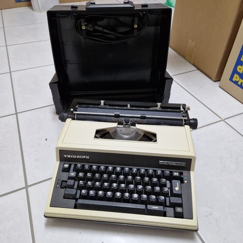 Triumph adler gabriele - ta,