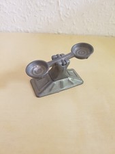 Puppenhaus Puppenstube  Waage