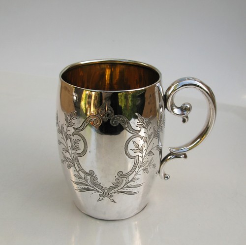 Bezaubernder becher krug - krug,