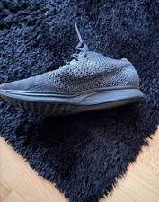 Nike Flyknit Racer Volt Gr.40