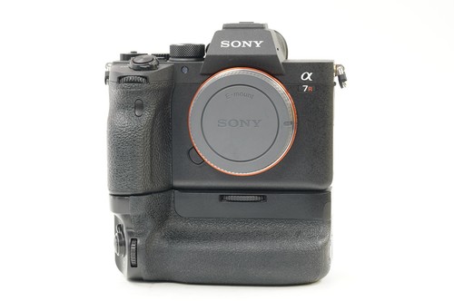 Sony alpha a - sony,