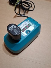 Makita Akku und Ladegerät