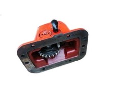 MTS Belarus 50 52 ( Gehäuse / Zwischengehäuse / Einschalter ) für Kompressor