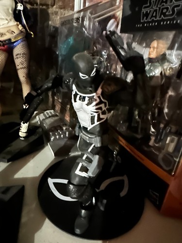 Kotobukiya artfx agent - artfx,