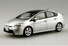 Toyota Prius II (NHW20) silber