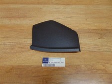 Instrumententafel Seitenklappe