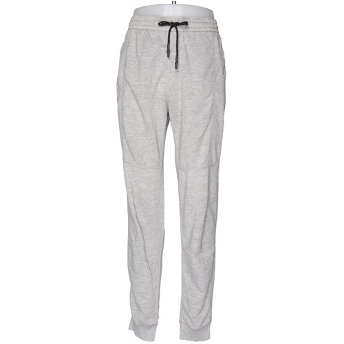 Abercrombie fitch - &,