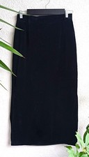 Rock Samt Schwarz Gr. 40